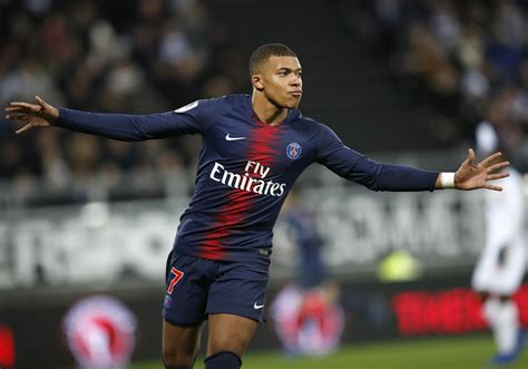 Kylian Mbappe .